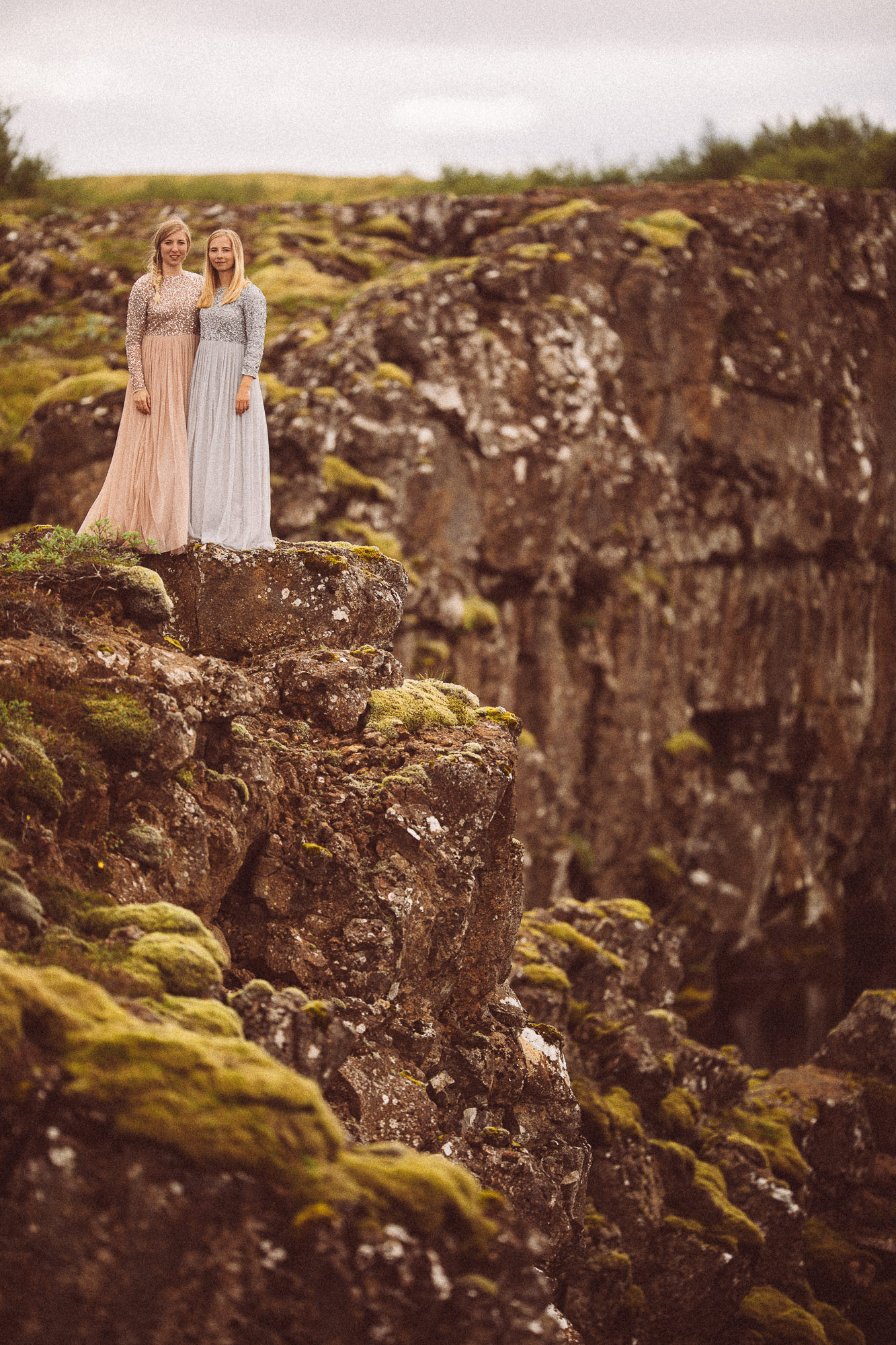 Export x3 5D4 5877 Anja & Damaris @thingvellier 2